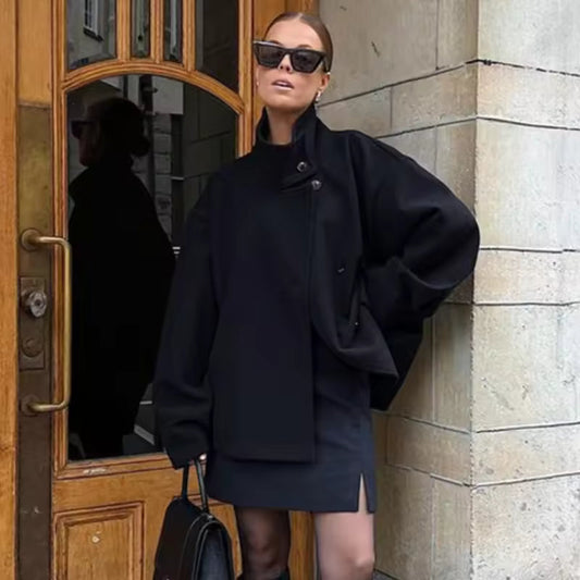 Short women's coat with double-breasted design | Elegant and versatile coat 0
