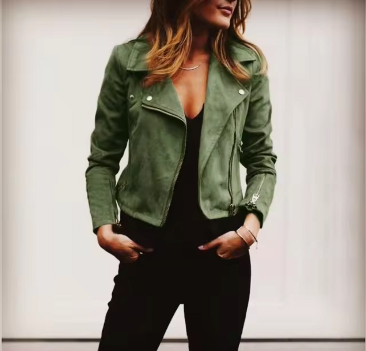 Short women's suede jacket | Trendy fitted jacket with zip 3