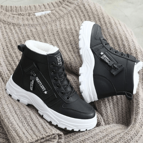 Sora Women's Ankle Boots | Fleece-Wool Lined, Black 4