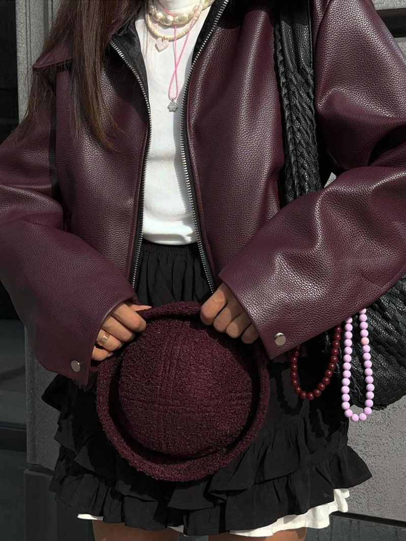 VARESSA | Boxy jacket – Timeless statement outerwear 5