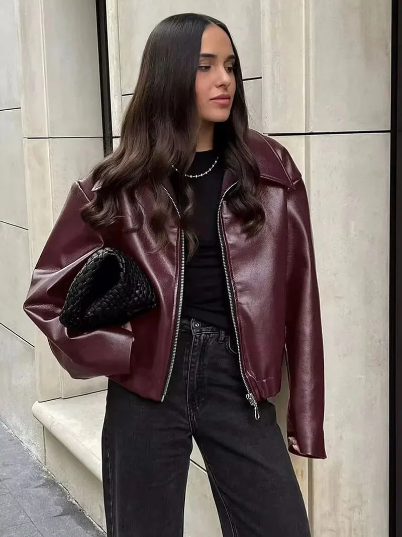 VARESSA | Boxy jacket – Timeless statement outerwear 8