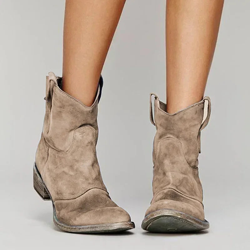 WYNONA | Cowboy Ankle Boots with Embroidered Details and a Tough Twist 0