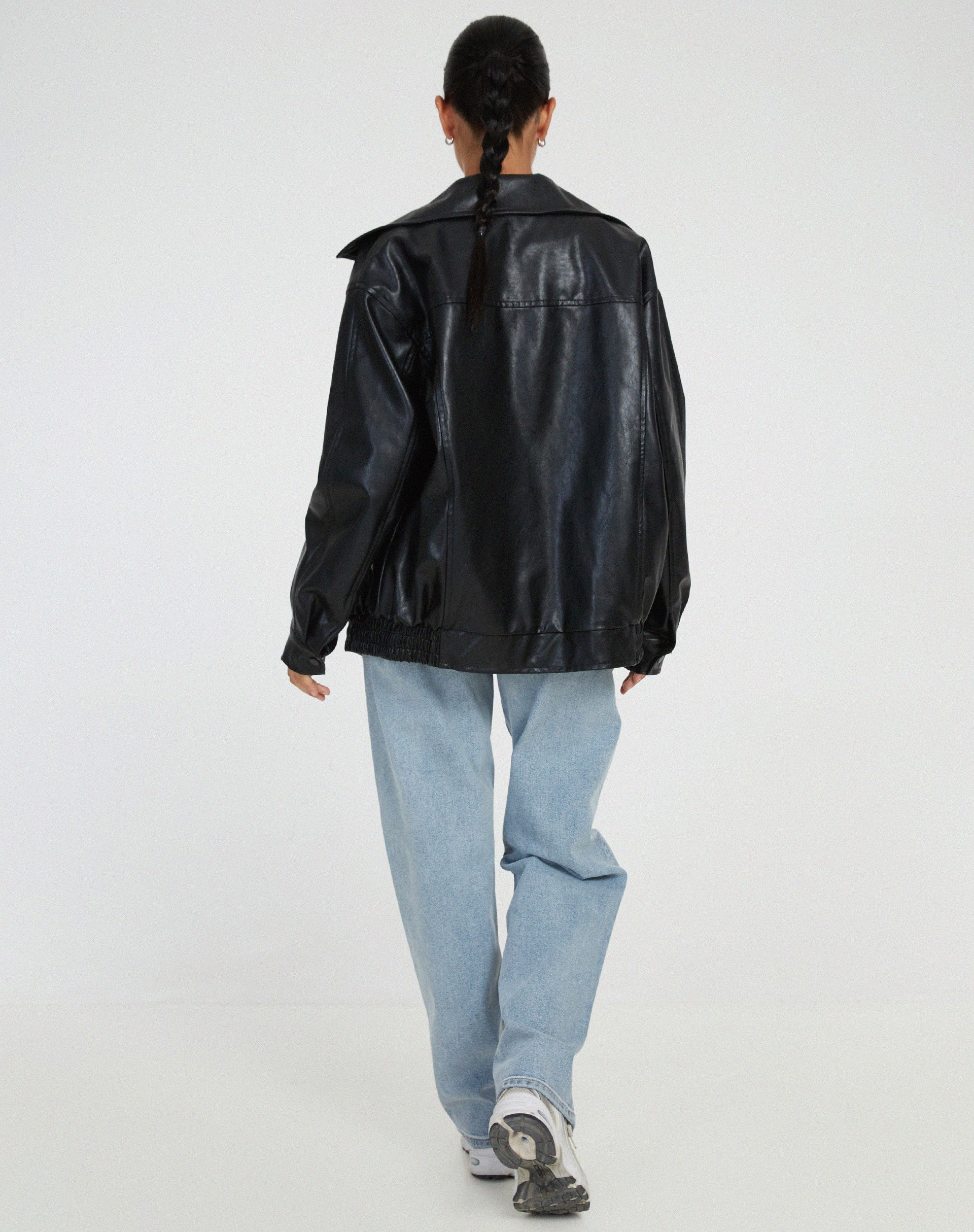 Wendy Dames Jacket | Casual Elegance 4