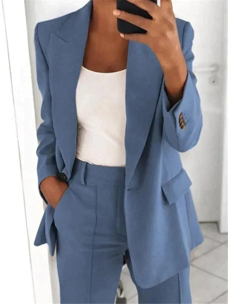 Wendy Ladies' Suit | Timeless Design with Slim Waistcoat and Office Trousers 1