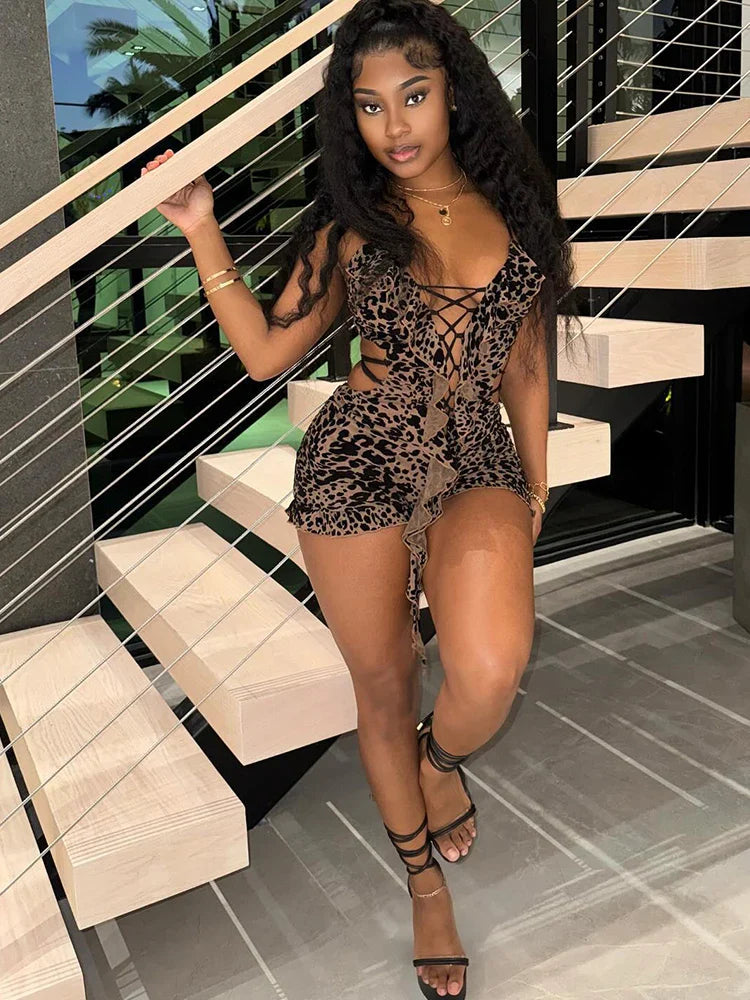 Wild Elegance – Leopard Romper with Luxury Flocking 2