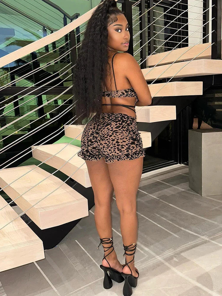 Wild Elegance – Leopard Romper with Luxury Flocking 4