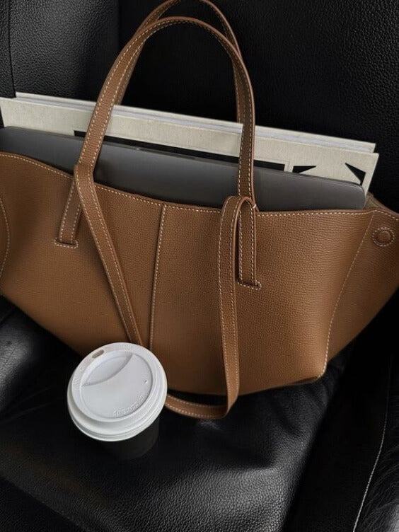 Wolff Women's Shoulder Bag | Spacious Weekend Bag 5