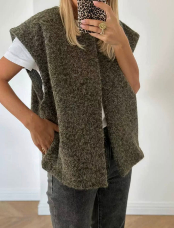 YANELA | Luxury Mohair Cardigan 10