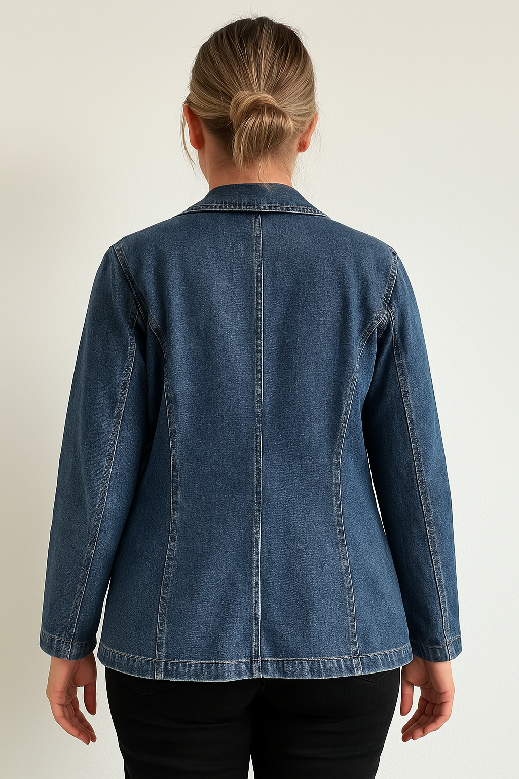 YUKA | Denim Blazer with Timeless Cut and Modern Twist 2
