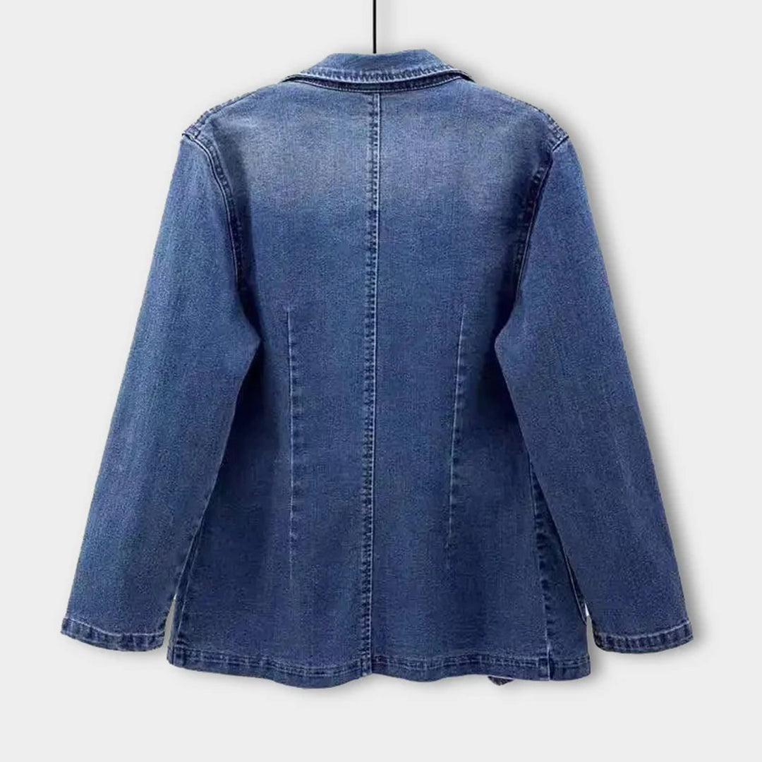 YUKA | Denim Blazer with Timeless Cut and Modern Twist 3