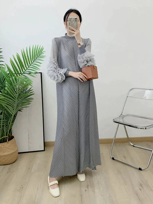 Yamira | Elegant Flowy Maxi Dress for Every Occasion 0