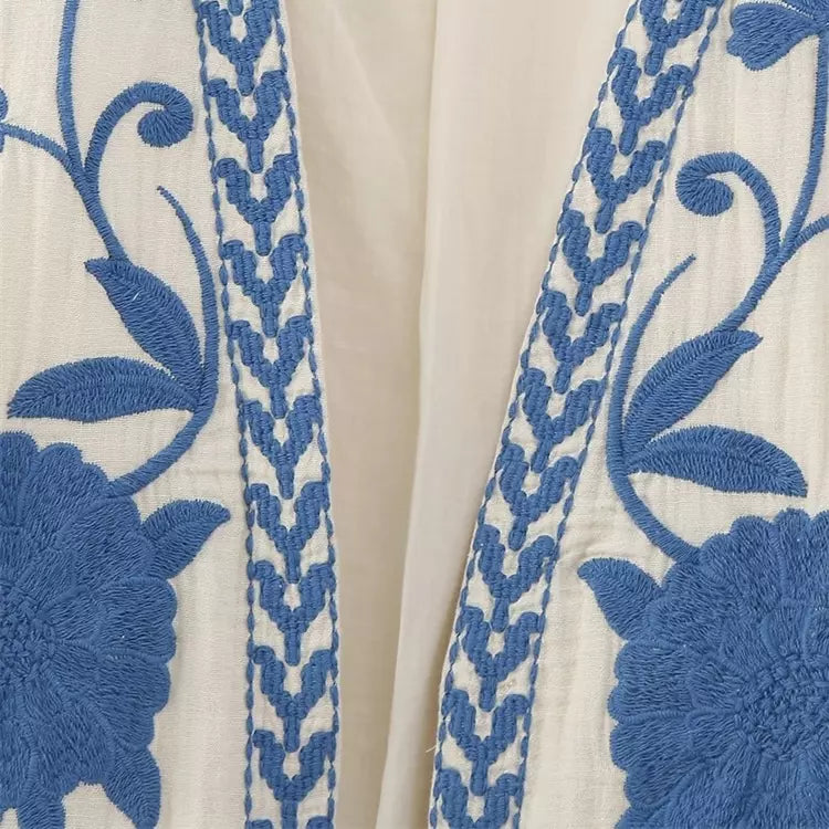 ZARIA | Embroidered Vest with Blue Flowers 5
