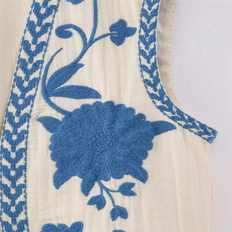 ZARIA | Embroidered Vest with Blue Flowers 6