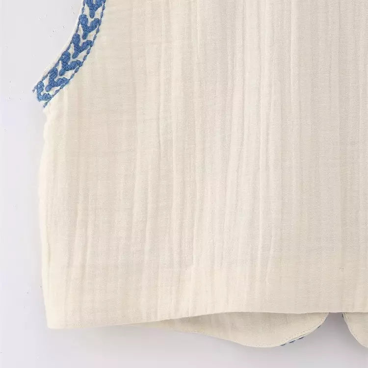 ZARIA | Embroidered Vest with Blue Flowers 7